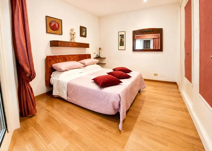 Leonina Luxury Euroform *